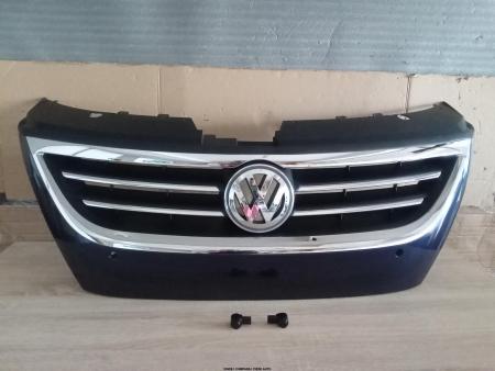 Grila radiator senzori parcare emblema VW Passat CC LH5X Albastru Night Blue Vopsita 3C8853651QGRU/3C0853600AMQH