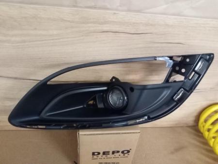 Grila proiector ceata Opel Astra J 2013-2016 Stanga 1223289 13367140