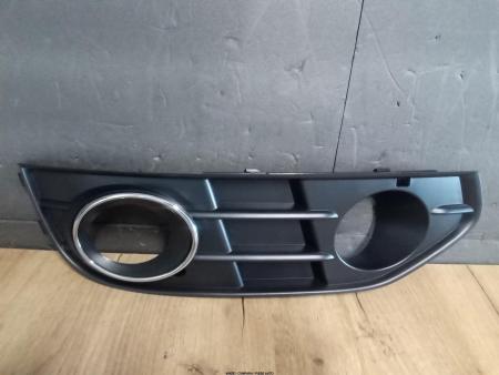 Grila proiector ceata Audi A4 B8 ALLROAD 2010-2015 Dreapta cu Distronic 8K0807682C, 8K0807682J