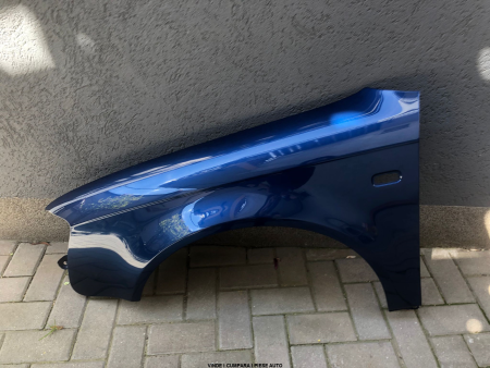 Aripa Fata Stanga Audi A4 B7 An 2004-2007 Vopsita Albastru