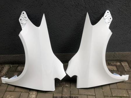 Aripa Fata Dreapta & Stanga VW Golf 5/V Plus 2005-2009 Vopsita Alb