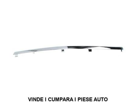 Bandou Bara Fata Stanga (Crom) VW Passat B5.5 An 2000 2001 | 2002 2003 | 2004 2005 3B0807243