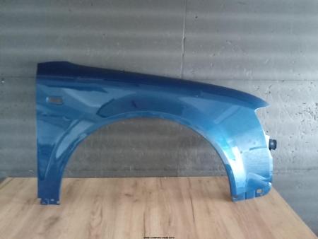 Aripa fata Audi A4 B6 Albastru LZ5W 2000-2004 dreapta 8E0821106B