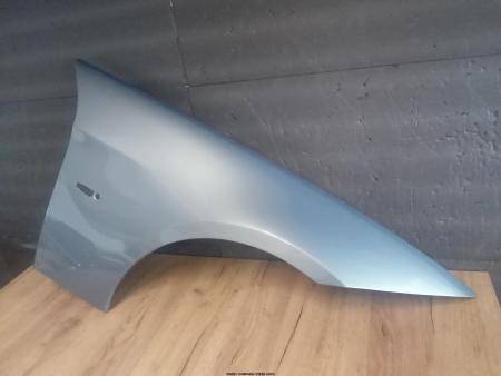 Aripa fata BMW E90/E91 A34 Arktis Blau Argintiu Dreapta vopsita 41357135680