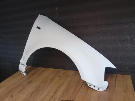 Aripa fata Audi A3 8P 2003-2008 LY9C Alb dreapta NOUA vopsita 8P0821106C
