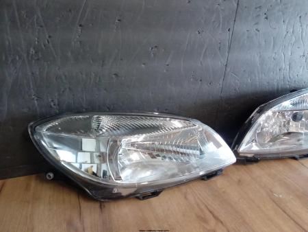 Far Halogen Skoda Fabia 2010-2014 dreapta 5J1941018C
