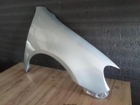 Aripa dreapta fata VW Golf 6 Variant Combi Break LR7L/R7L Argintiu Silver Leaf Metallic 2009-2013 NOUA 1K9821022