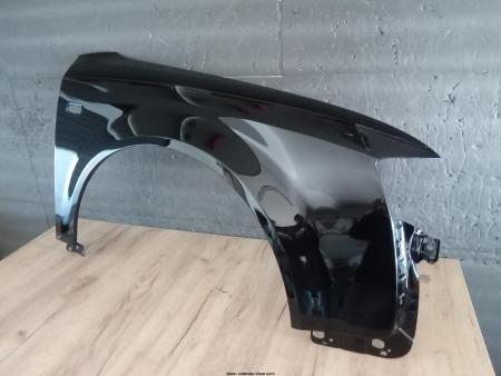 Aripa Negru dreapta fata Audi A4 B6 2000-2004 NOUA vopsita 8E0821106B