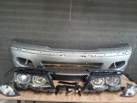 Bara fata 354 M-LOOK + Faruri Angel Eyes + semnalizare clara BMW E46 facelift 2001-2005 LPBM86