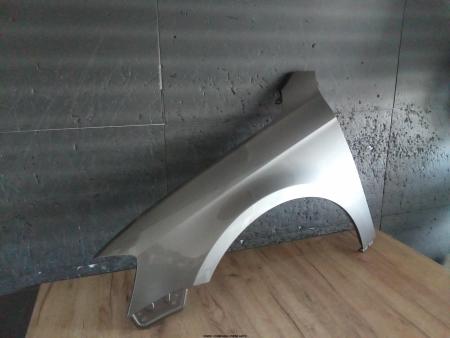 Aripa fata stanga VW Passat B7  2010-2014 Maro LA8X 3AA821021