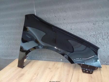 Aripa fata dreapta VW Golf V 5 Hatchback 2003-2008 Negru LC9Z