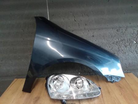 Aripa, far fata dreapta VW Jetta III 2005-2010 Albastru LC5F