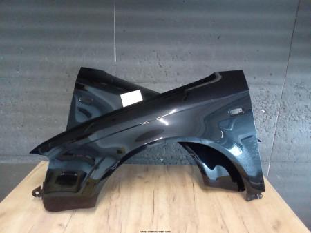 Aripi fata Audi A4 B7 2004-2007 Negru nemetalizat LY9B