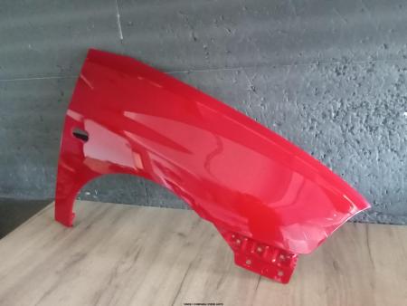 Aripa fata dreapta Seat Ibiza 6L 2002-2008 Rosu LS3H