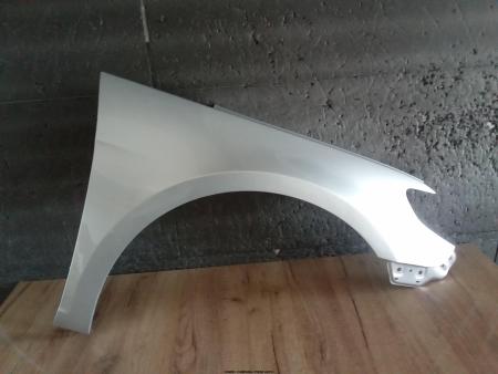 Aripa fata dreapta VW Passat CC 2008-2012 Gri LA7W Reflex silver