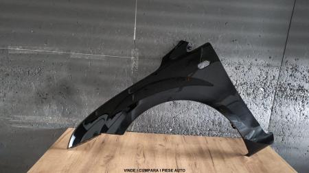 Aripa fata stanga Ford Focus 2 2004-2008 Negru Panther Black