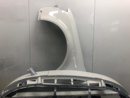 Bara & Aripa Fata Stanga Audi A4 B6 An 2000-2004 (LY9H (Alb))