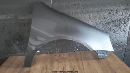 Aripa fata dreapta VW Golf 5 Hatchback Gri LA7T United grey