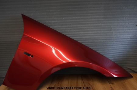 Aripa Fata Dreapta BMW E90 An 2005-2012 (A82 (Rosu))
