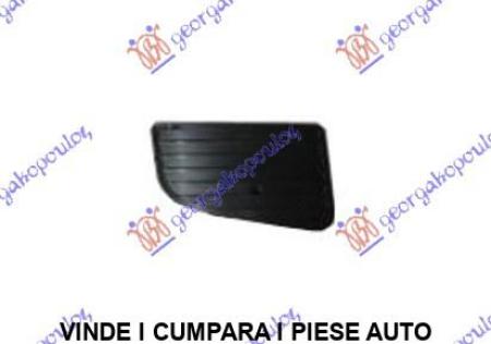 Grila Lateral Bara Fata Cu Orificiu Pentru Proiector Dreapta VW Crafter 2006 2007 2008 2009 2010 2011 2012
