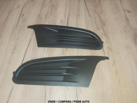 Grila Bara Fata Dreapta+Stanga VW Golf 6/VI 2008 2009 2010 2011 2012 2013 (NOU)