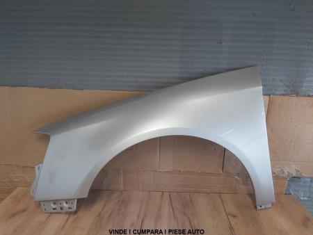 Aripa Fata Stanga VW Passat B6 An 2005 2006 2007 2008 2009 2010 2011 (LD1W (Auriu)) 3C0821021