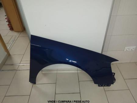 Aripa Fata Dreapta VW Passat B6 2005 2006 2007 2008 2009 2010 2011 LC5E Albastru 3C0821022