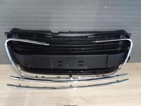 Pachet Grila radiator cu bandouri cromate Peugeot 508 2011-2015