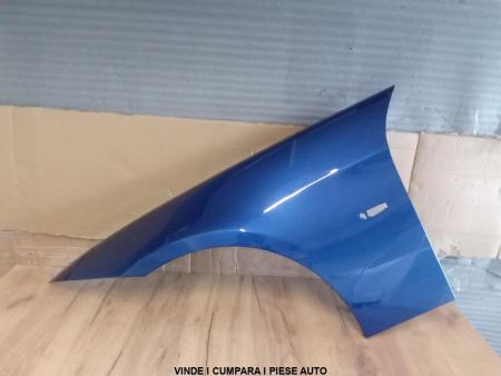 Aripa Fata Stanga BMW E90/E91 An 2005 2006 2007 2008 2009 (A51 (Albastru))