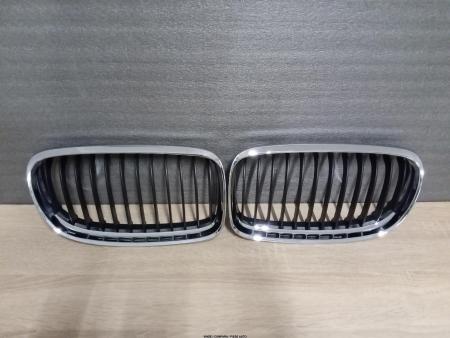 Set Grile Bara fata BMW E90 E91 2008-2012 LCI